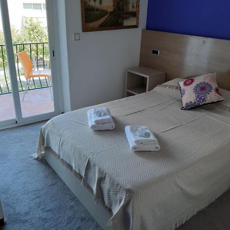 Hostal Can Salvado Cambrils Esterno foto
